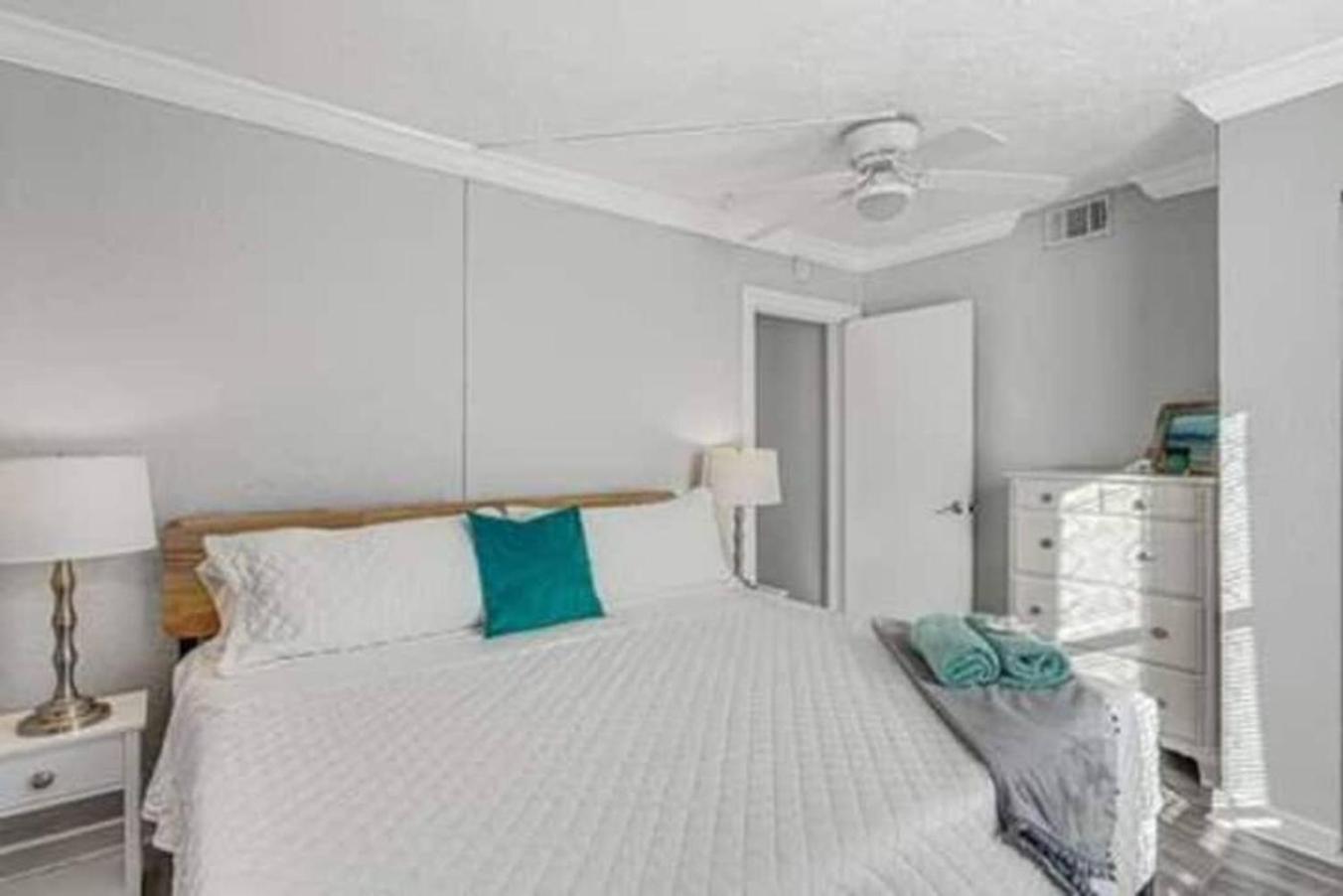 Olive Apart Unit 1 By Pmi West Palm Beach Buitenkant foto